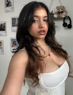 Sunita 22 year female call girls in Mumbai 
